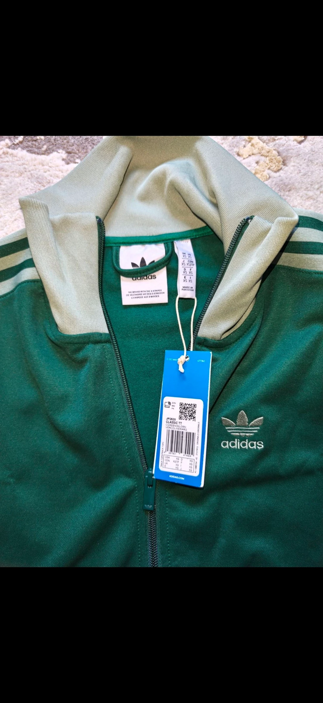Adidas Classic unisex dark green jacket size XS – photo 3